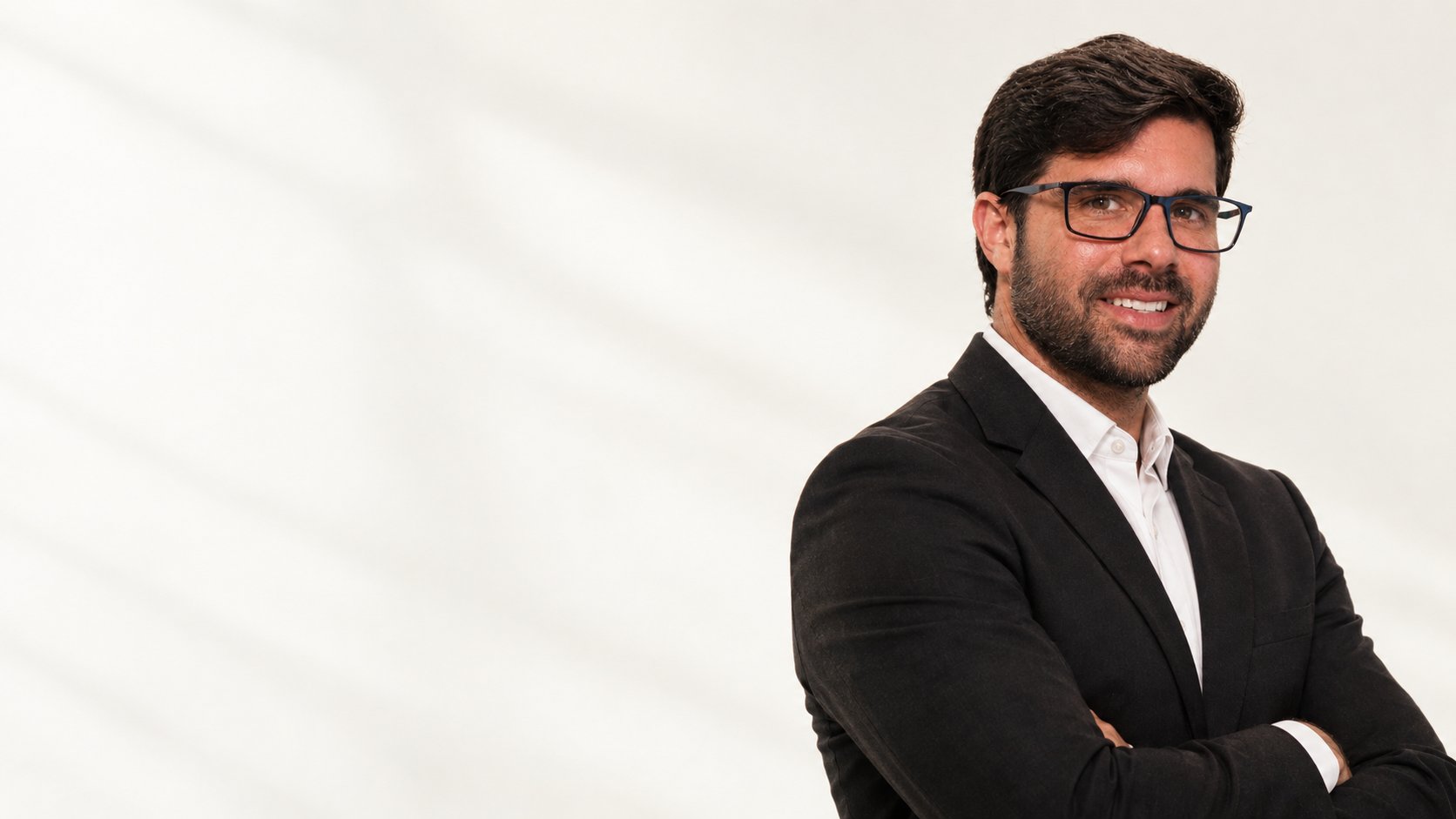 Sam Viana, Founder and Fractional CFO of GrowthFlow Partners